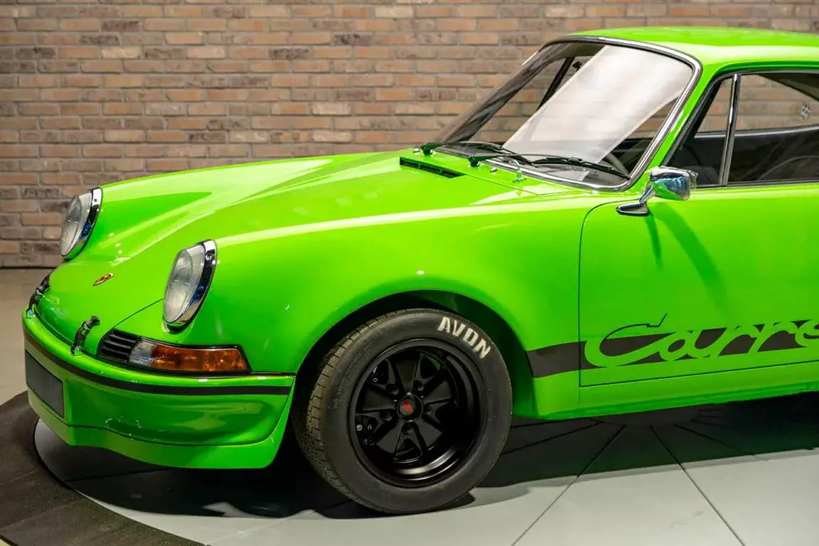 Оригинальное фото инструкции порше 911 рср Porsche 911 RSR Once Owned By Pablo Escobar Commands $2.2 Million Asking Price C
