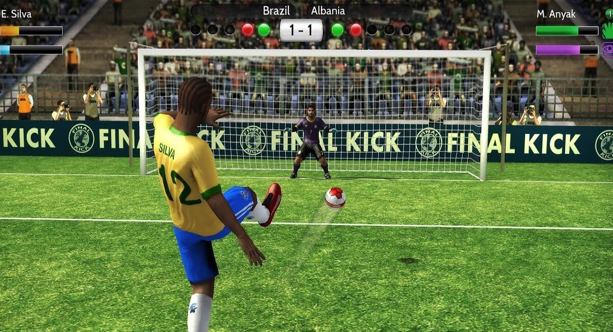 Игры 2024 мобайл. Dream League Soccer game IOS.