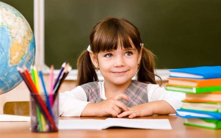 В Государственную Думу внесли законопроект, который предполагает регулярные выплаты родителям детей школьного возраста перед учебным годом.
