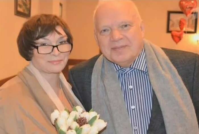  Александр Потапов с супругой Натальей Кашиной.