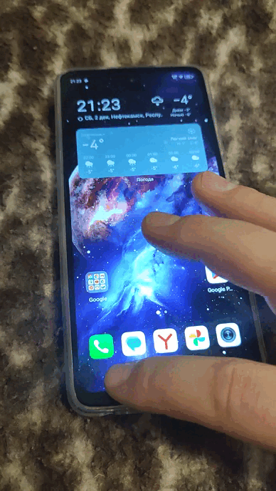 Работа Ютуб. Анимация как будто чуть тормозит в силу конвертации видео в анимацию, ну я думаю это понятно по движению рук, они тоже не плавные.