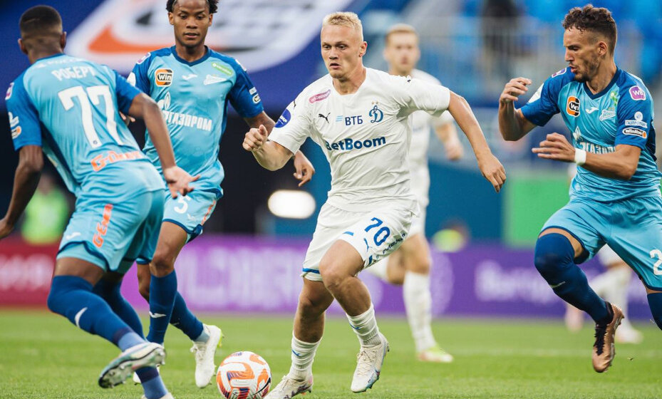    Константин Тюкавин переподписал контракт с "Динамо". Фото : ФК "Динамо"