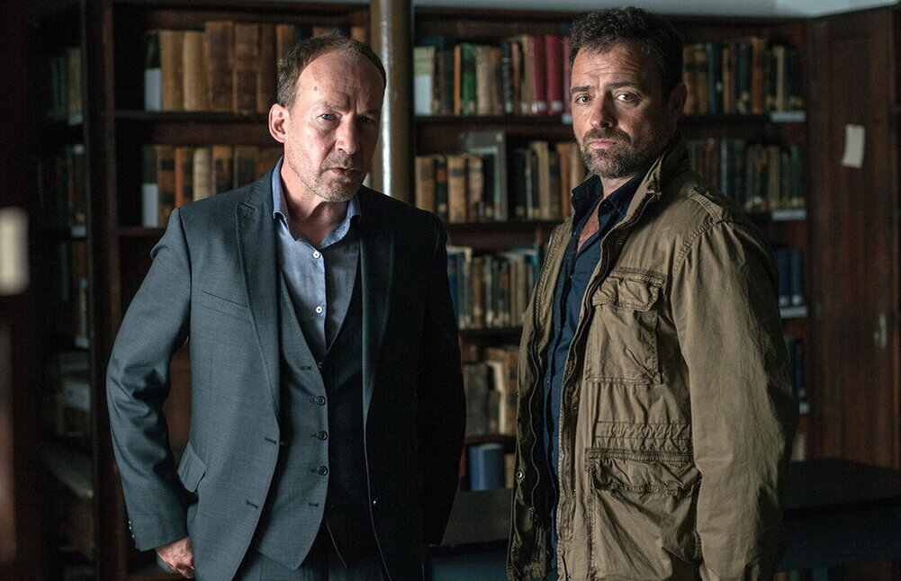 темный лес сериал 2020. лучшие немецкие детективы. лучшие немецкие детективы. аббатство даунтон джеймс нортон. викарий гранчестер.