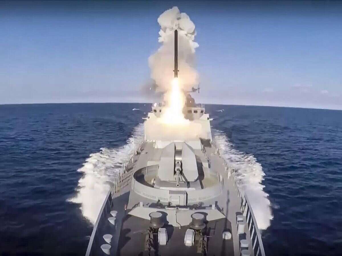    Кадр видео запуска ракеты по украинским объектам военного управления, связи и энергетики© Минобороны России