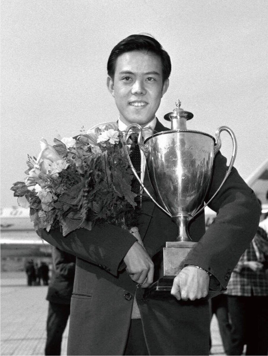 Жун Готуань.