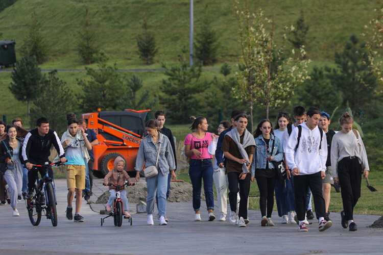    Собеседники нашей газеты рассказали, что проект представляет собой студенческий город, где на большой территории появятся колледжи, общежития, экстрим-парк, торговый центр, зеленые бульвары Фото: «БИЗНЕС Online»