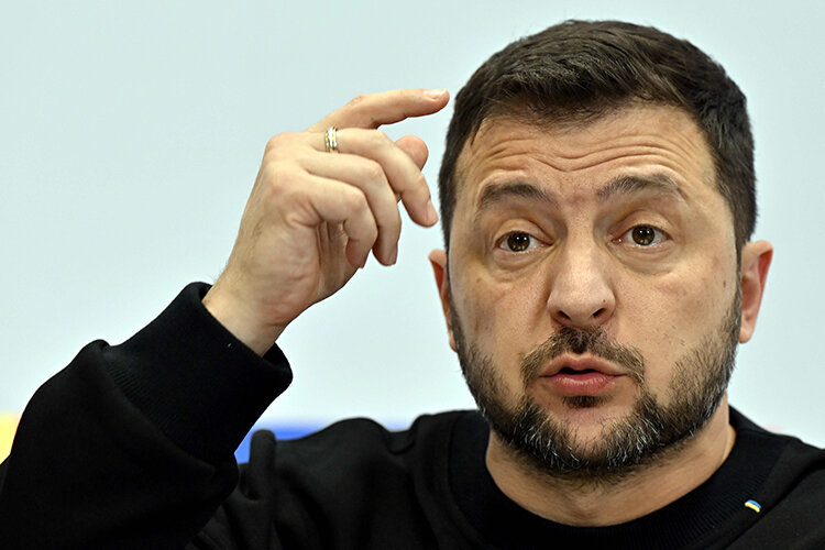    «Слуги народа» понимают, что время Зеленского иссякает, он никому не нужен, собственно, отношение к нему тех же западных газет и официальных лиц, которые пишут про него гадости, не подают руки, говорит само за себя» Фото: © Eric Lalmand/Belga News Agency / Keystone Press Agency / www.globallookpress.com