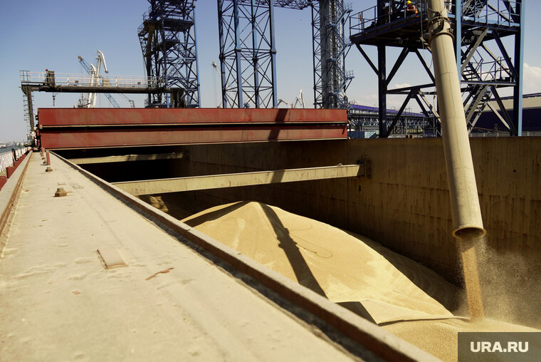    Афганистан хочет торговать с Россией на государственном уровне