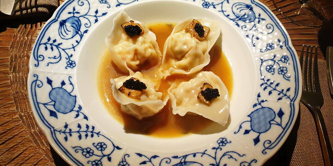 Ресторан паназиатской кухни "Б12" на Большой Никитской. Ужин на двоих за 14000 рублей