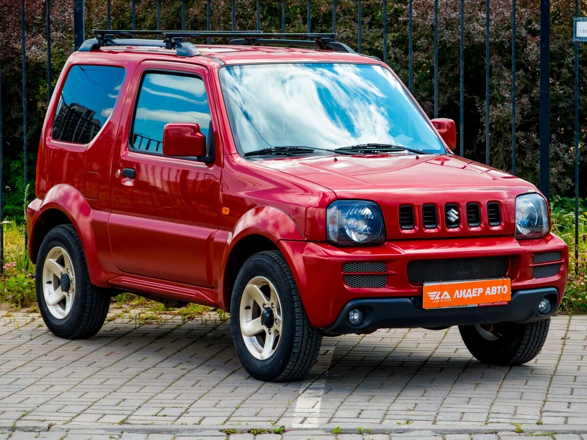 Дром ру сузуки. Suzuki Jimny 1. Внедорожник Сузуки Джимни. Сузуки Джимни внедорожный. Suzuki Jimny 2011.