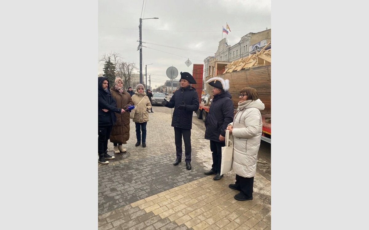   Элиты в соцсетях: квартирник, письмо в прошлое и тимбилдинг в боулинг-клубеЕлизавета Орищенко