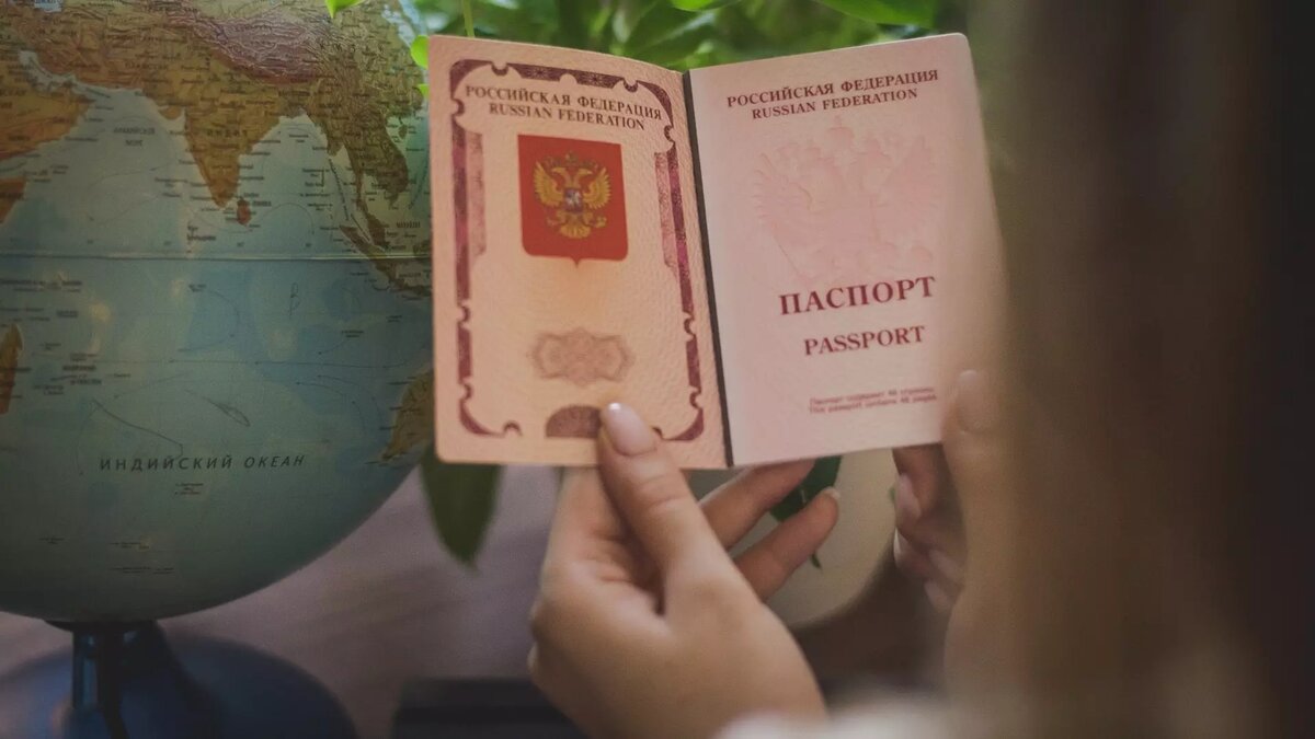     Теперь при подаче документов на получение визы российским туристам не нужно предварительно записываться в Китайском визовом центре Москвы. Достаточно заполнить заявку на сайте Китайского визового центра и прийти в любой рабочий день с документами.