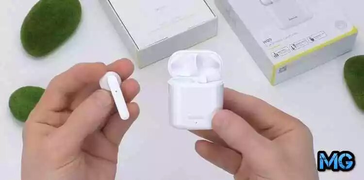 Хорошие недорогие наушники вкладыши от Baseus подключаются к телефону без проводов по Блютуз 5 и работают на расстоянии до 10 метров. Что самое интересное - каждый наушник являет собой автономное устройство, а значит возможно одновременное подключение к разным девайсам. За воспроизведение звука отвечают динамики с композитными мембранами, воспроизводящие широкий диапазон частот от 20 до 20 000 Гц.