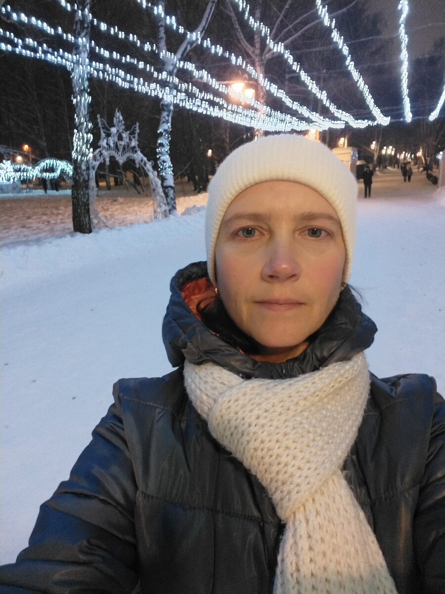 Прогулки по украшенному парку помогают справиться с тревогой и поднимают настроение 