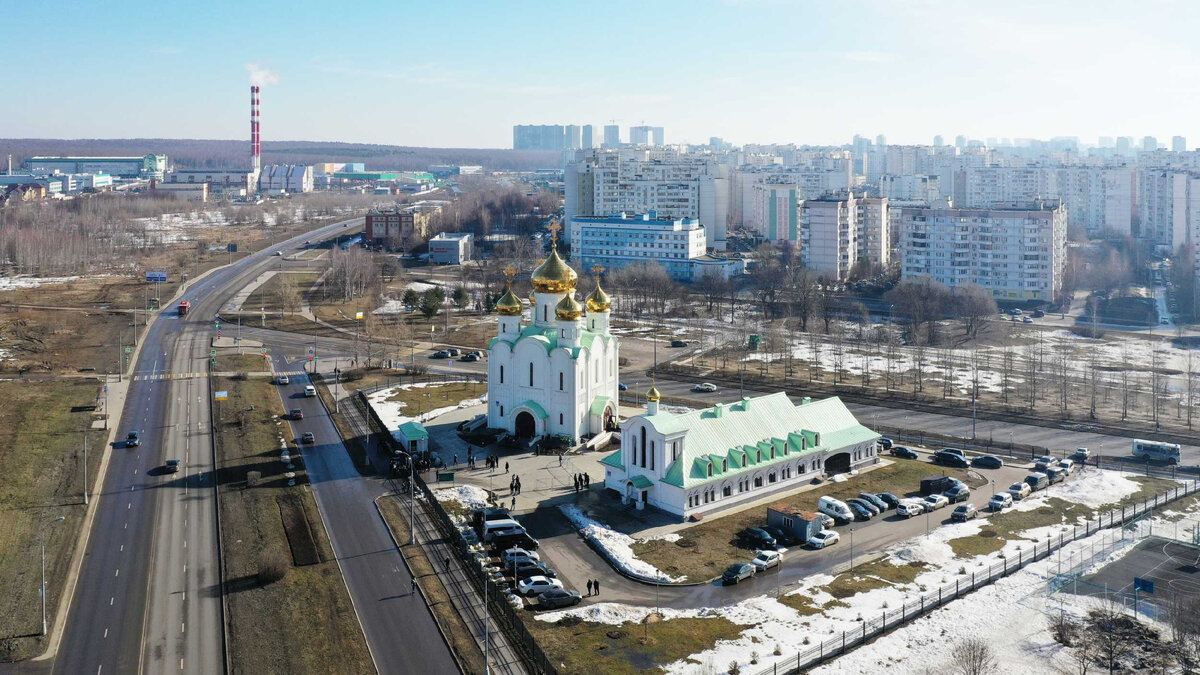 Храм Стефана Пермского в Южном Бутове