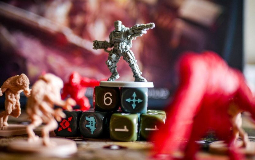    10 новых настольных игр для дружеских вечеринок