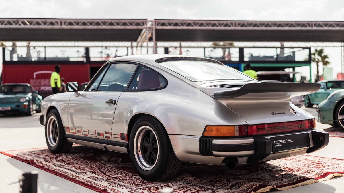    Porsche