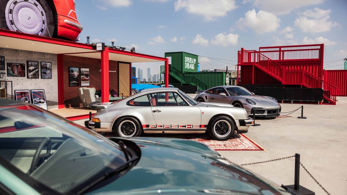    Porsche