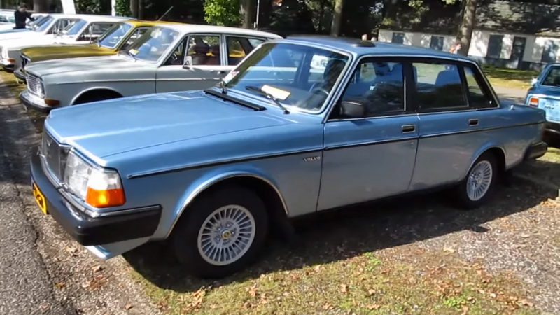   Volvo 264 TE         bibimot  