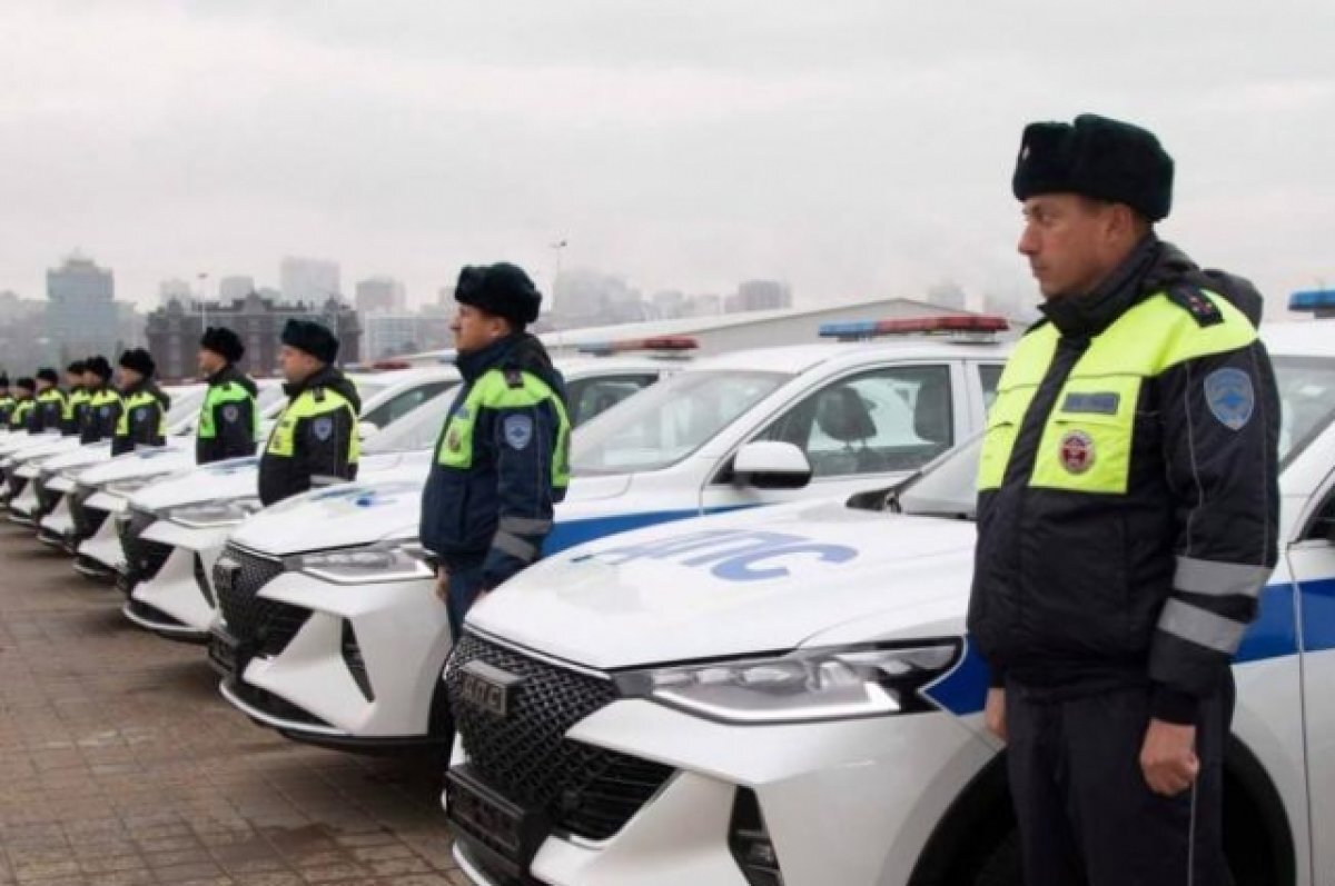    Донским сотрудникам ГИБДД вручили 93 новых служебных машины