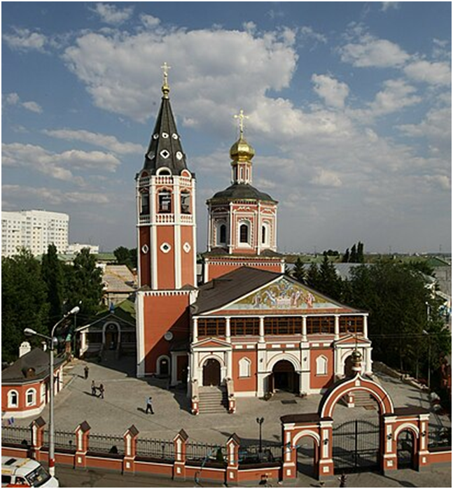 Свято-Троицкий собор в Саратове (фото из интернета).