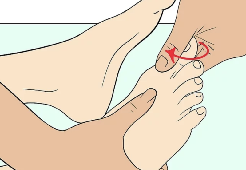 массаж большого пальца. массаж пальцев стопы. массаж стопы самомассаж. массаж большого пальца. спа-педикюр.