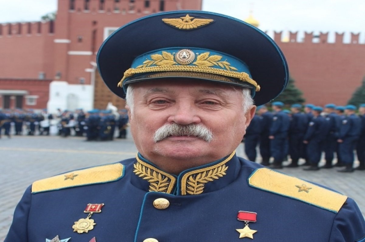 Умер герой песни «Батяня-комбат» генерал Александр Солуянов | Аргументы ...