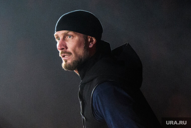    Роман Костомаров не теряет надежду вернуться на лед