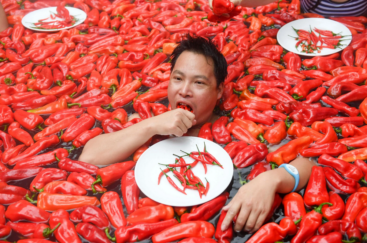 Острые блюда. Зачем есть острое. Хочется острого причины. Вредная еда. Зачем есть острое.