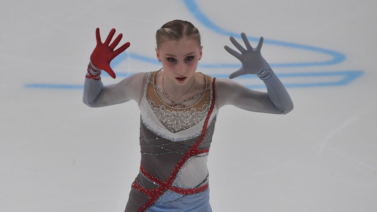    Moscow. The figure skater Sofya Muravyeva performs with free skating of ladies' singles for the command 'Us will not catch up' in figure skating competitions on the Cup of Channel One.