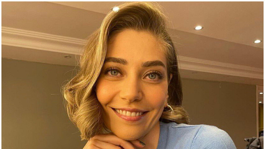     Здесь и далее: социальные сети