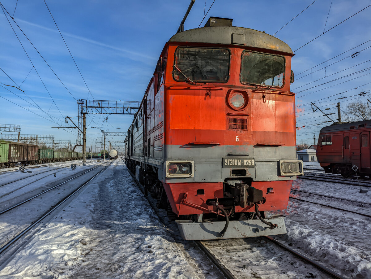 2ТЭ10м-0259.