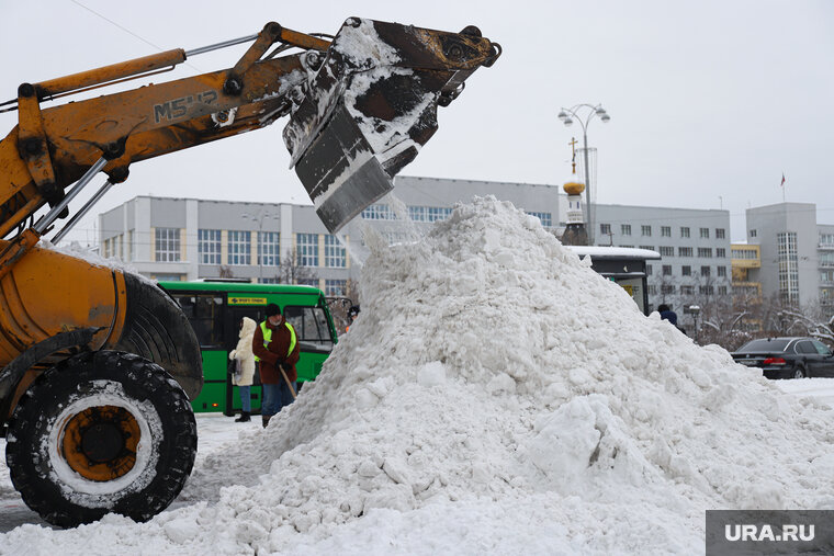    В ГИБДД потребовали лучше чистить дороги