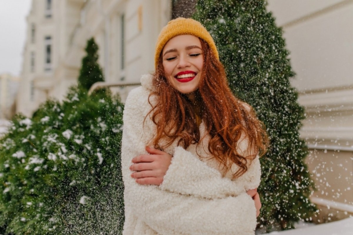    Жителям Новосибирска рассказали, какие головные уборы сейчас в тренде