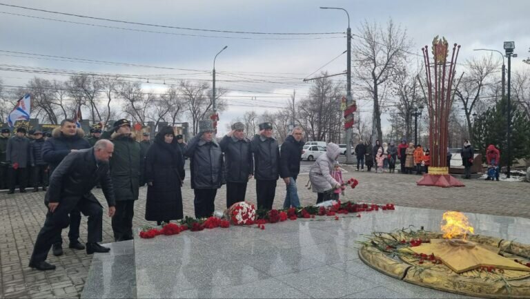    В Оренбурге 3 декабря почтили память Неизвестного солдата Белов Михаил Александрович