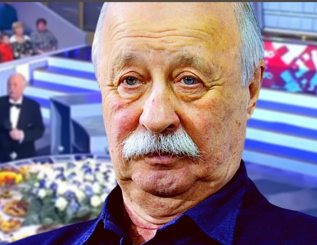 Якубович поле чудес. Якубович реванш. Якубович поле чудес автомобиль. Якубович на белом фоне. Поле чудес якубович барабан.