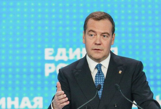    Дмитрий Медведев