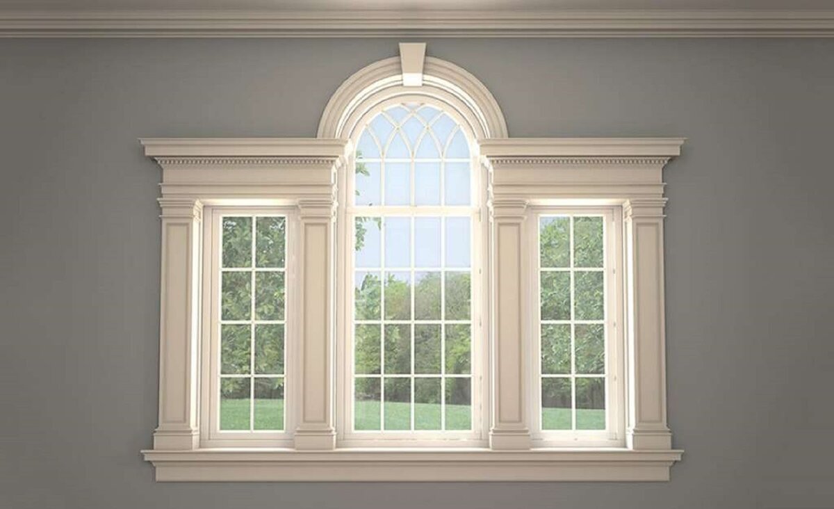 Богатую оконную лепнину сложно было бы представить на безухих подоконниках