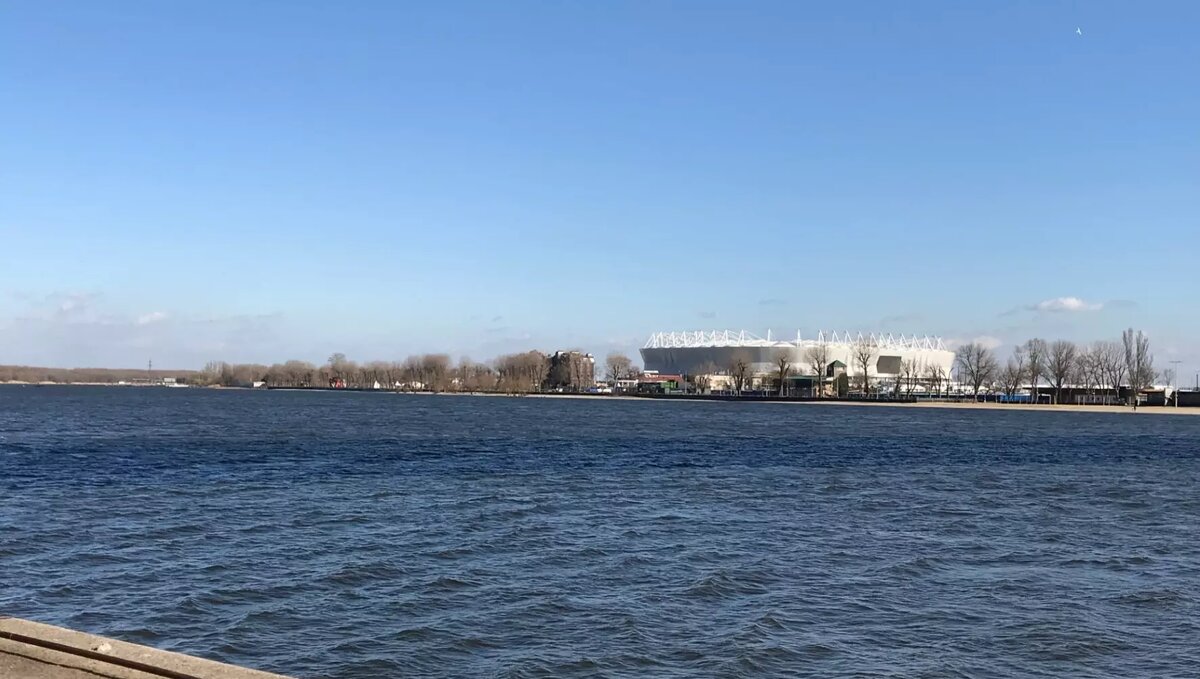     ФК «Ростов» проиграли футбольный матч с «ЦСКА» со счетом 2:0, об этом сообщила пресс-служба команды.