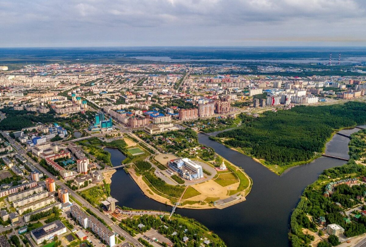 Город Сургут Ханты-Мансийский автономный округ. Сургут города Ханты-Мансийского автономного округа - Югра. Сургут центр города. Сургут Тюменская область.