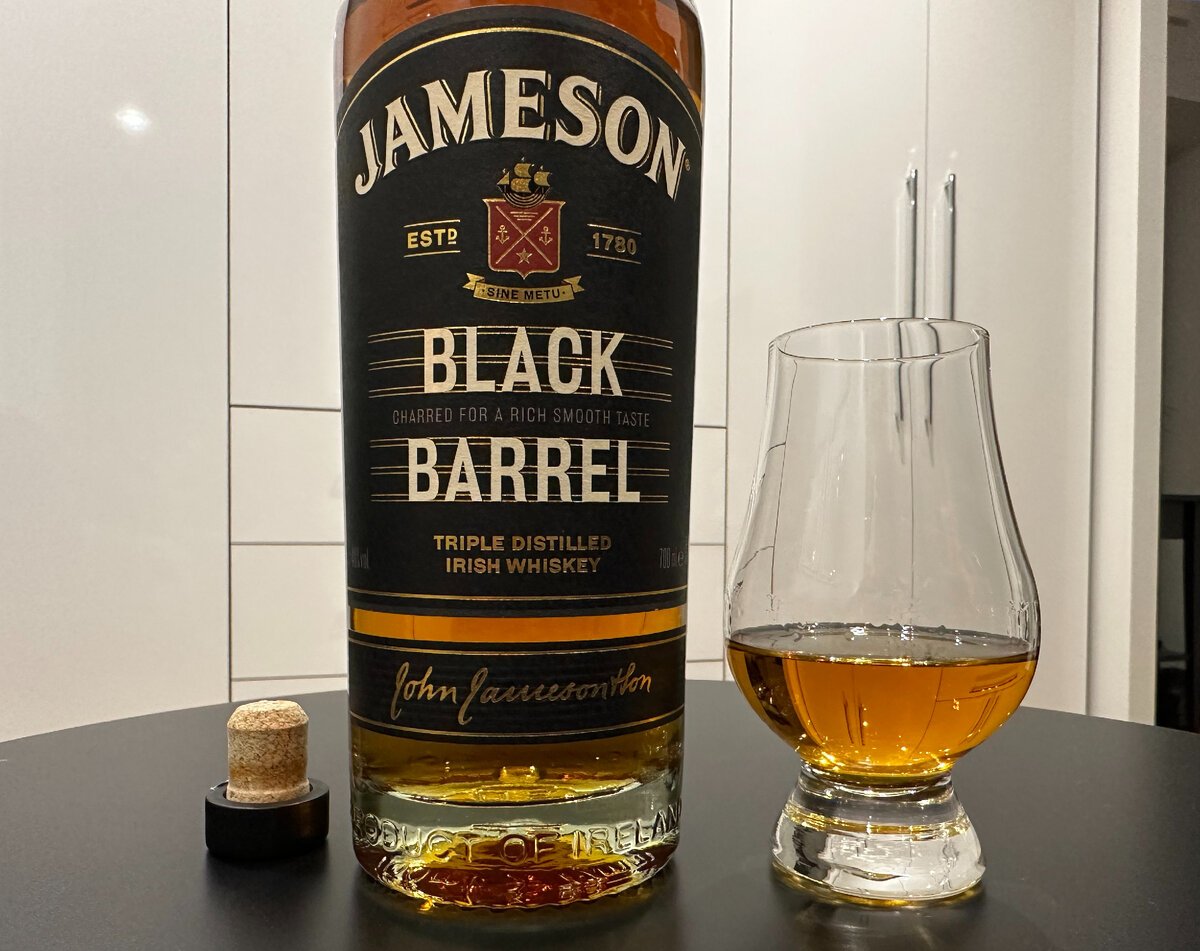 Наша личная фотография с дегустации Jameson Black Barrel