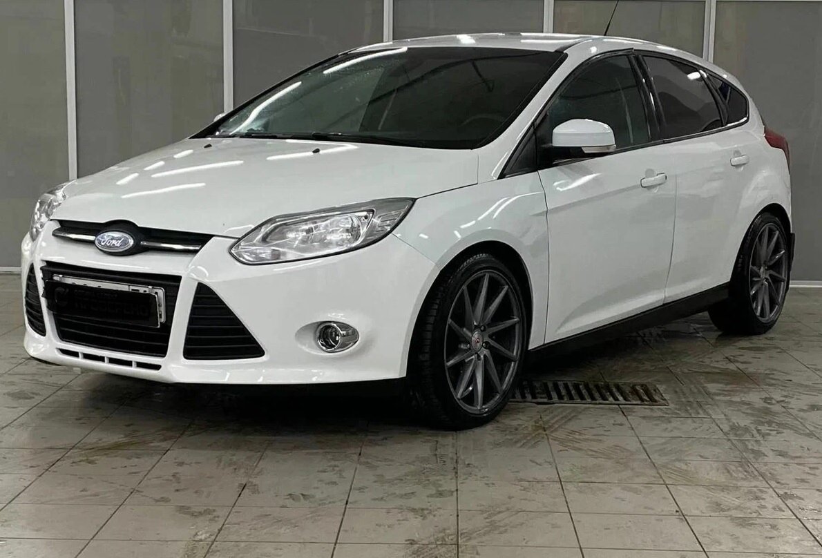 Форд Фокус.