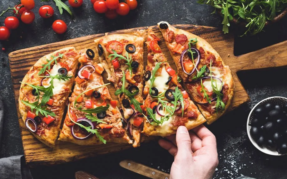 Главный секрет вкусной итальянской пиццы – правильное тесто