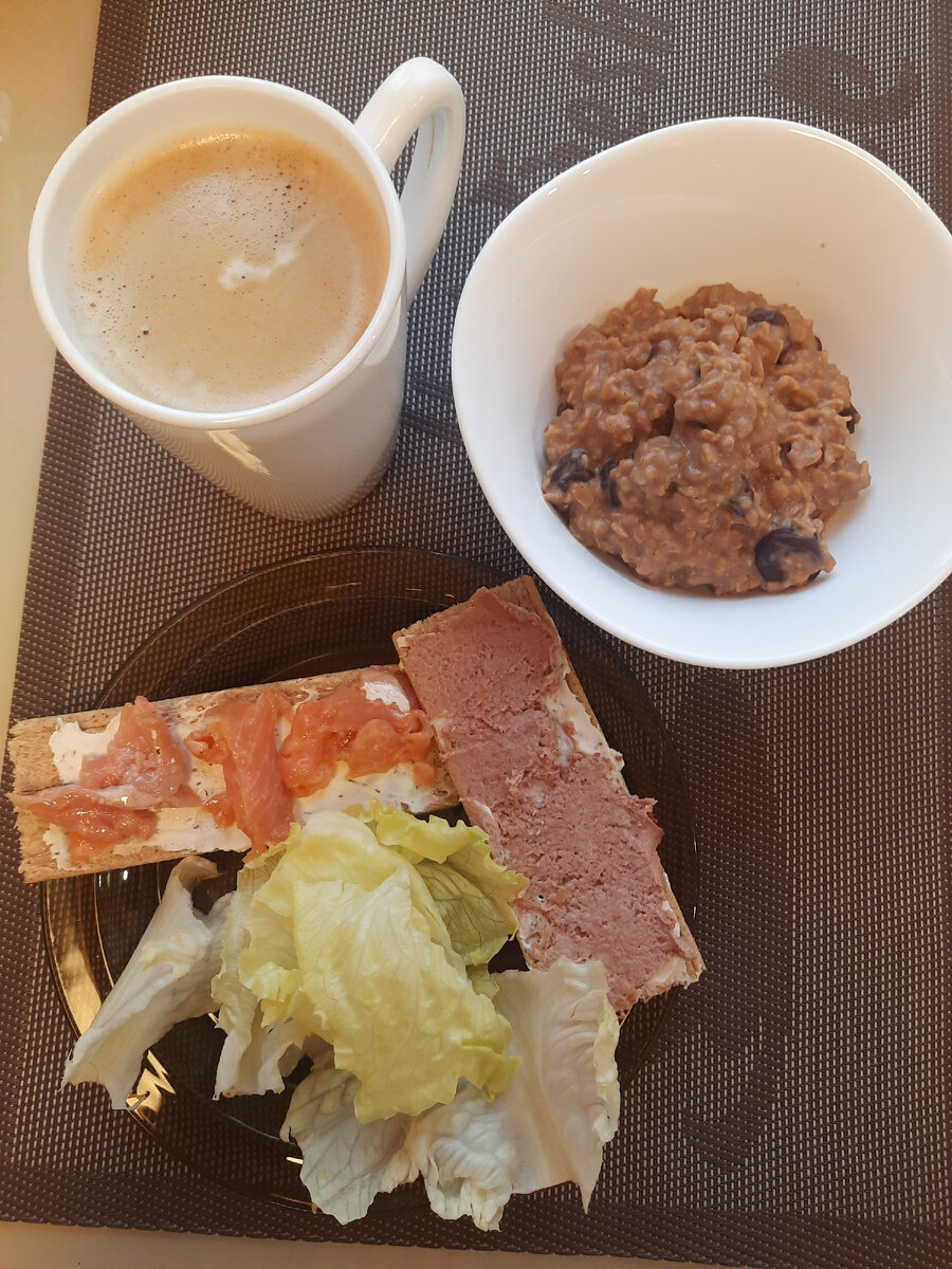 Шоколадная овсянка с черешней 👍