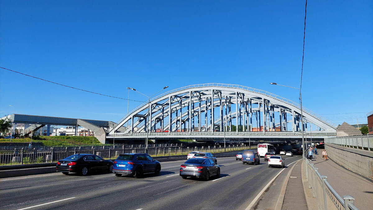 Проспект Обуховской обороны