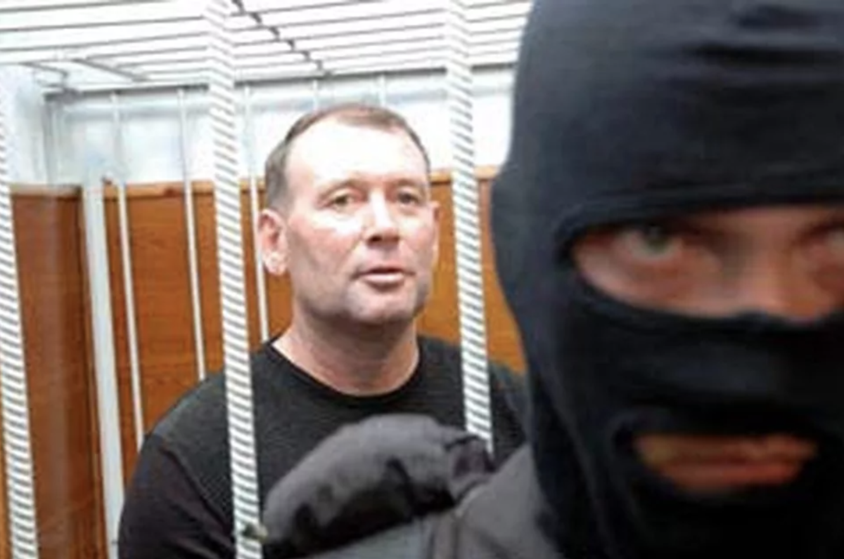 Группировка уралмаш екатеринбург. Александр Хабаров Екатеринбург Уралмаш. ОПГ Уралмаш Хабаров. Хабаров и Цыганов. Александр Хабаров ОПГ Уралмаш.