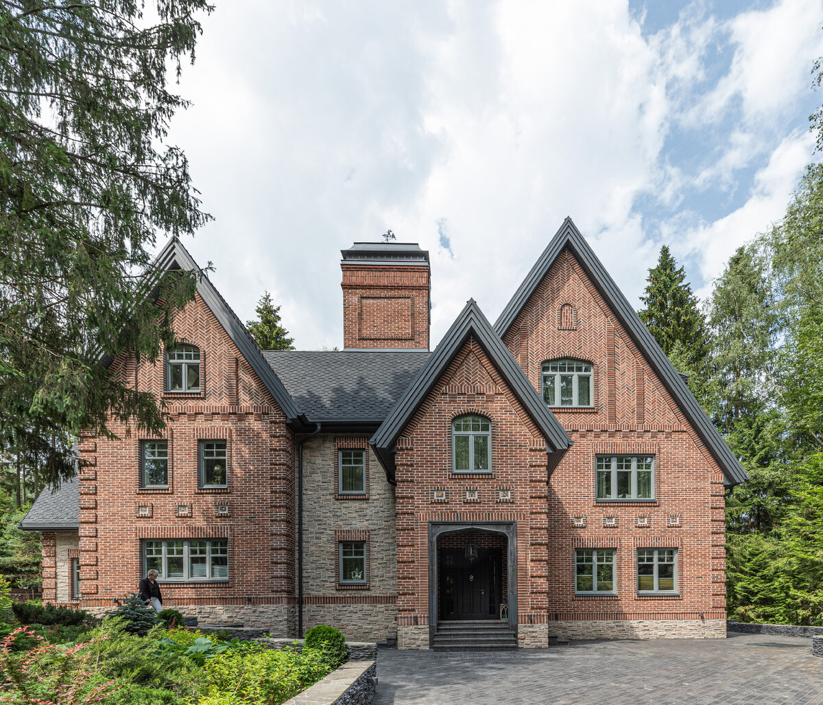 Загородный дом в стиле Тюдор. Архитектор Насонова Анна