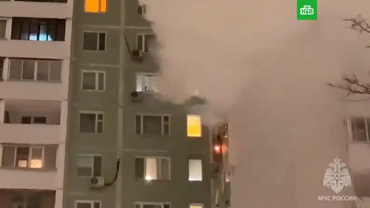    Двое детей погибли при пожаре в доме в центре Москвы