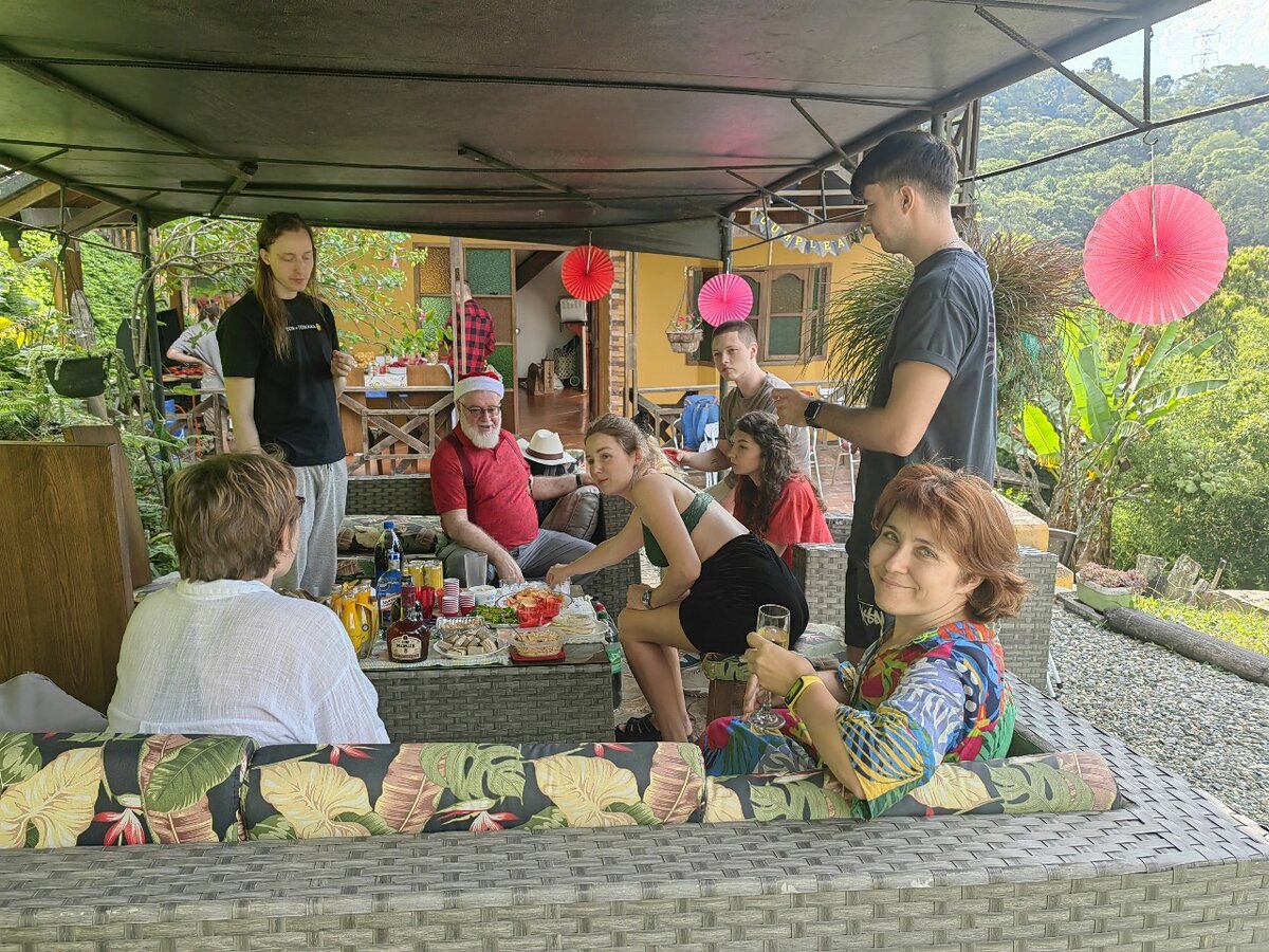 Они все живут здесь 