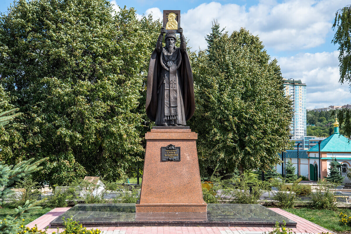 Памятники фото и цены чебоксары Давайте побываем в Чебоксарах, первое упоминание которых относится к 1469 году С